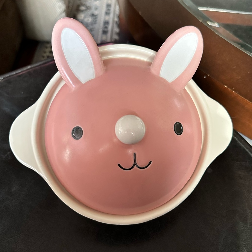 🐰NWOT🐰 KOTOBUKI Ceramic Pink Bunny Rabbit Dish